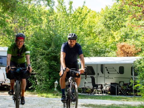 Camping Le Luberon | Pausado - Vaucluse