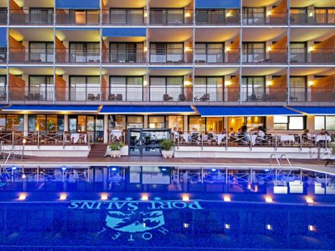 Pierre & Vacances Hotel Port Salins Empuriabrava - Girona