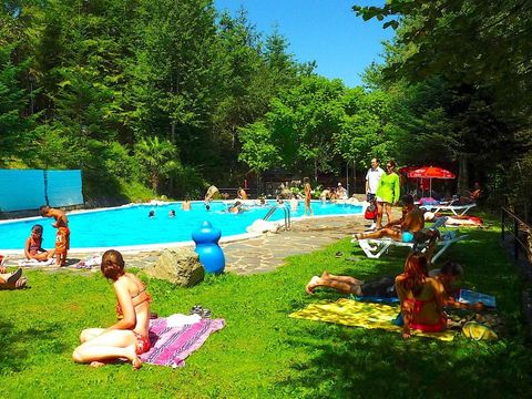 Bedura Park, camping temático de la naturaleza y bungalows - Lleida