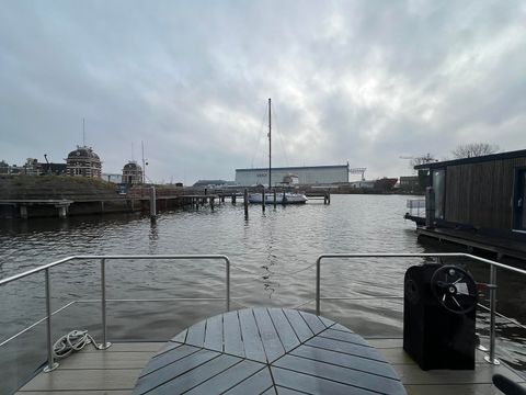 Waterhuisjes Lemmer - Friesische Seen - Image N°3