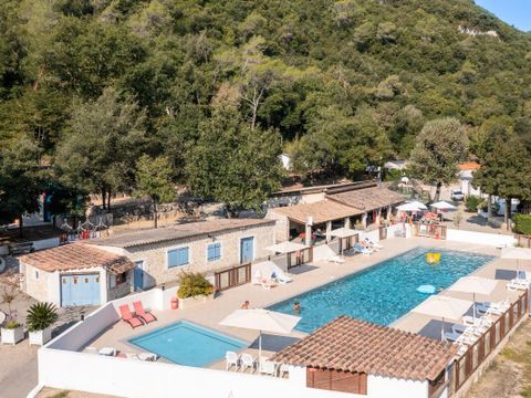 Camping  Au Vallon Rouge - Alpes-Maritimes