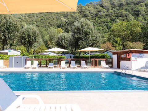Camping  Au Vallon Rouge - Alpes-Maritimes