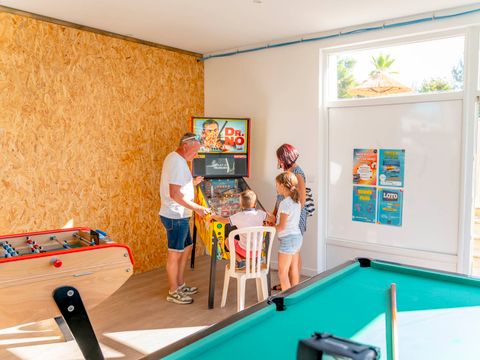 Camping Paradis A La Corniche - Charente-Maritime