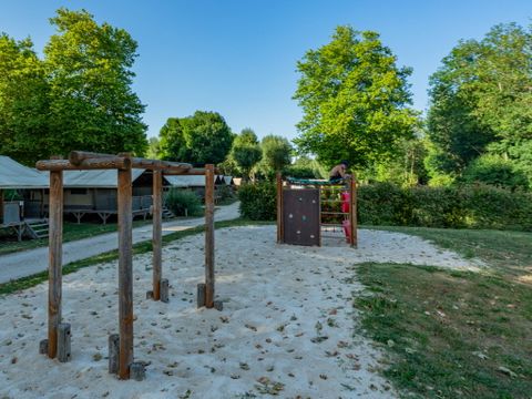 Camping Le Château de Galaure - Drome