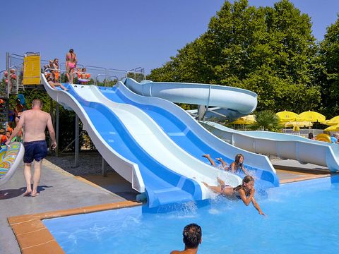 Camping Le Château de Galaure - Drome