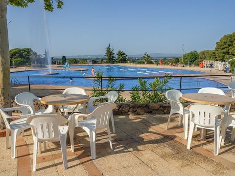 Camping Castell Montgri - Girona