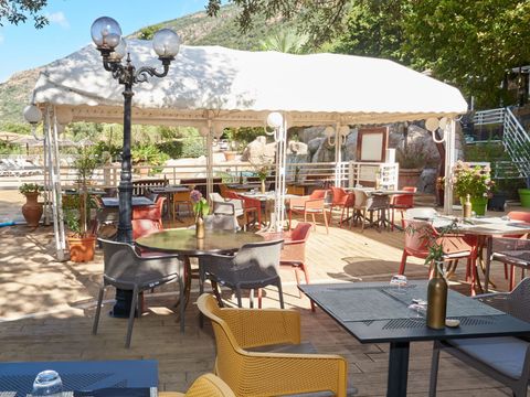 Camping Les Oliviers - Southern Corsica