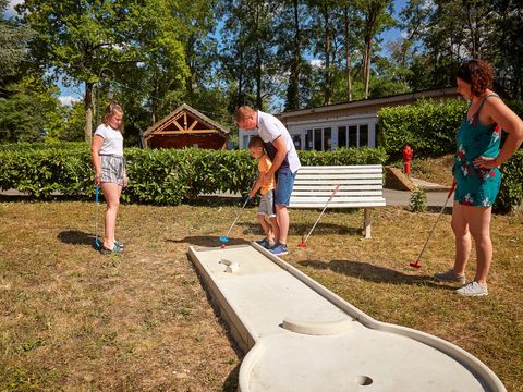 Camping  Le Parc des Roches - Essonne 