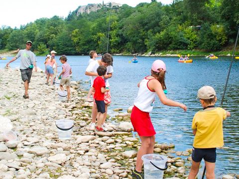 Camping Domaine Des Blachas - Ardèche