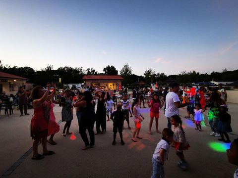 Camping Paradis Le Tastesoule - Gironde