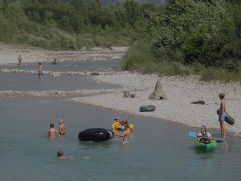 Camping Les Acacias - Drome