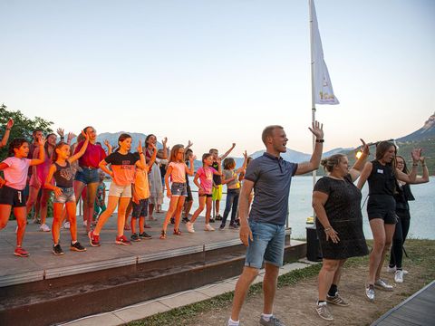 Camping L'Ecrin du Lac - Hautes-Alpes