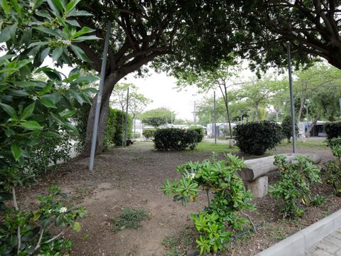 Camping Valleniza Playa - Málaga