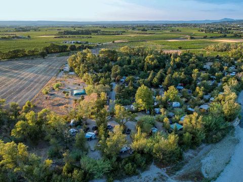 Flower Camping Les Rives De L'Aygues - Drome