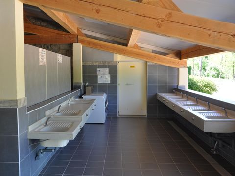 Camping Lou Rouchetou - Ardèche