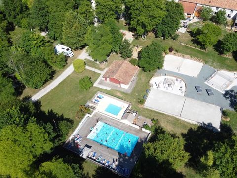 %strongStart%Aquatic%strongEnd% area