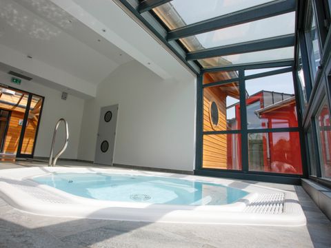 Camping La Tour Du Stock - Moselle