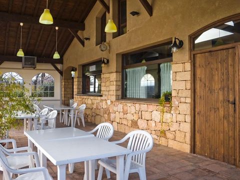 CAMPING ALQUEZAR - Huesca