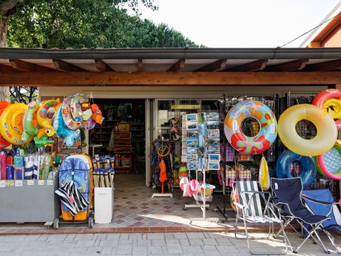 Viareggio Family Collection - Lucca