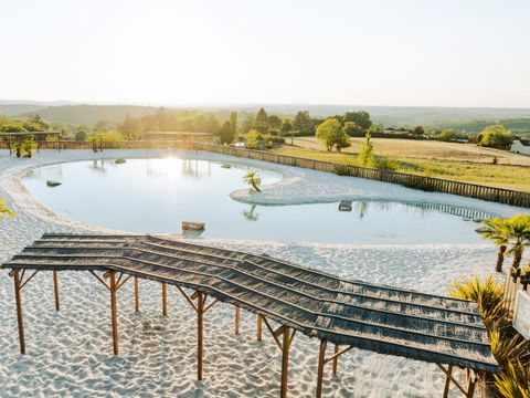 Camping Sunelia - Le Sequoia - Lot