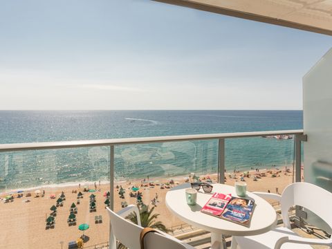 Pierre & Vacances Résidence Blanes Playa - Camping Girona - Image N°0