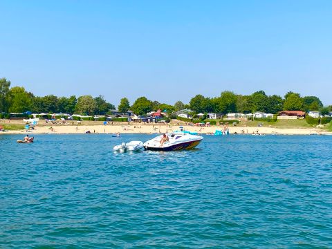 Recreatiepark Rhederlaagse Meren - Camping Zevenaar - Image N°2