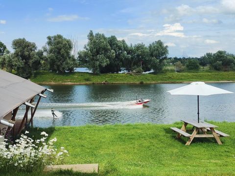 Vodatent Camping de Boomgaard - Belgian Limburg