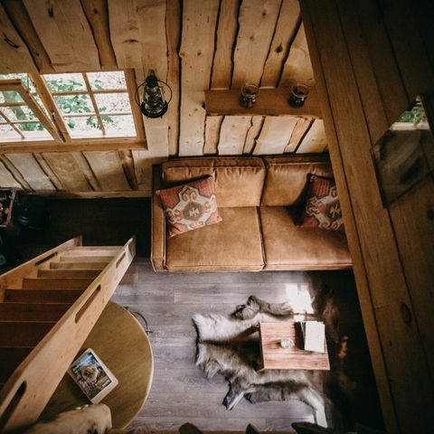 UNUSUAL ACCOMMODATION 4 people - Treehouse with hot tub