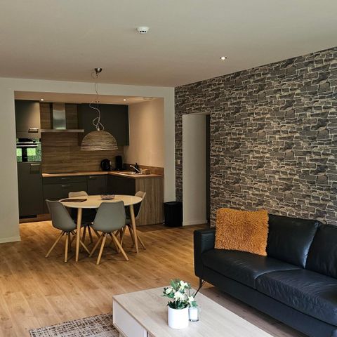 APARTMENT 7 people - Connecting rooms (flat + studio)