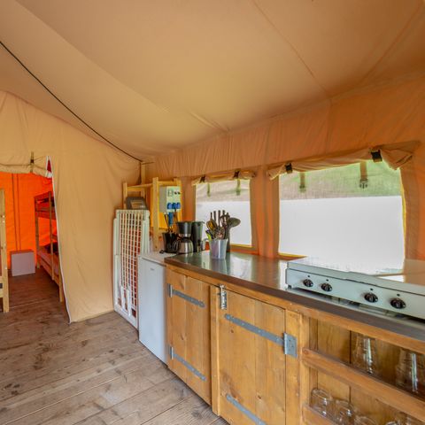 Canvas and wooden tent 6 persons - Holiday park Herperduin - Safari tent 6 persons