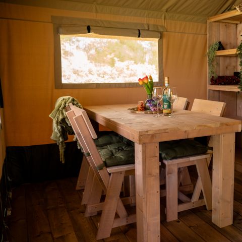 Canvas and wooden tent 4 persons - Forest Lodge incl. sanitary facilities