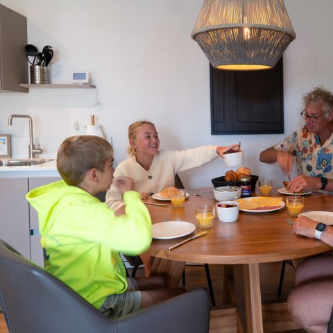 APARTMENT 4 people - Skylge