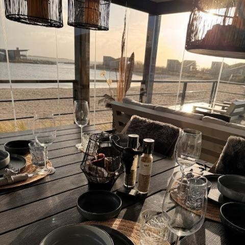 Villa 4 persons - Super VIP 25