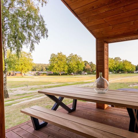CHALET 5 people - Lake House Scandi with hot tub