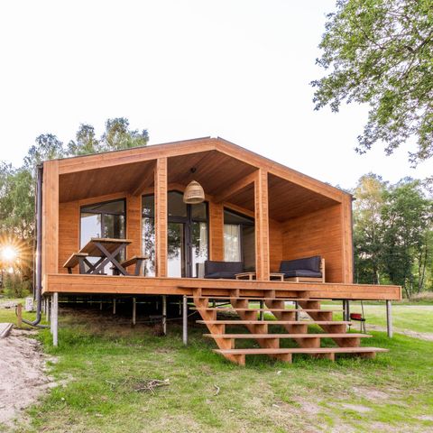 CHALET 5 people - Lake House Scandi with hot tub