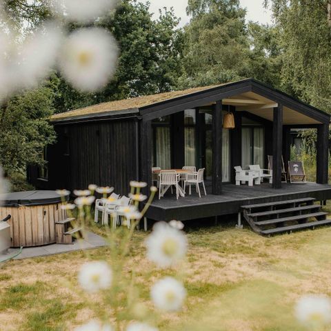 LODGE 5 people - Hills with hot tub