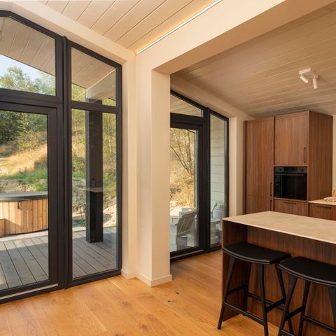LODGE 5 people - The Hills with hot tub & sauna