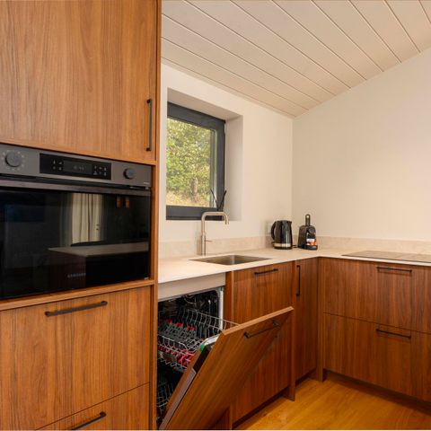LODGE 5 people - The Hills with hot tub & sauna