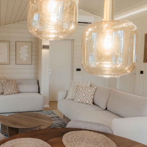 LODGE 5 people - Panorama Lake House Scandi with hot tub