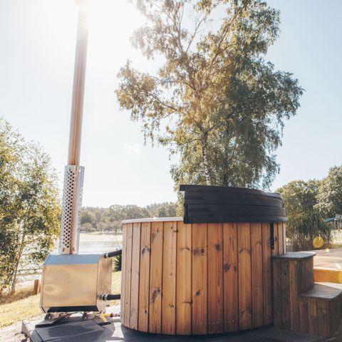 Lodge 6 persons - Lake View Scandi with Hot Tub & Sauna