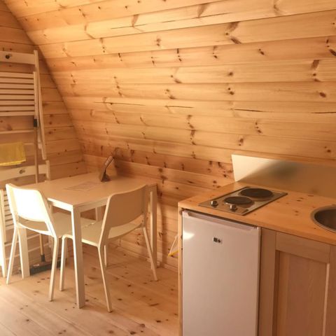 UNUSUAL ACCOMMODATION 3 people - Log cabin XL Pod