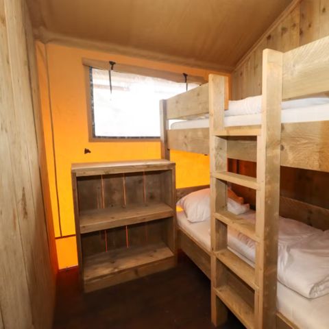 CANVAS AND WOOD TENT 8 people - Campsite Liefrange - Safari tent