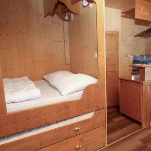 UNUSUAL ACCOMMODATION 5 people - Captain's house (max. 3 adults)