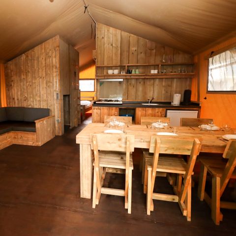 CANVAS AND WOOD TENT 8 people - Campsite Liefrange - Safari tent