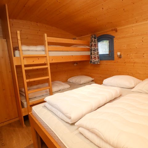 Accommodation 4 persons - Pipowagen