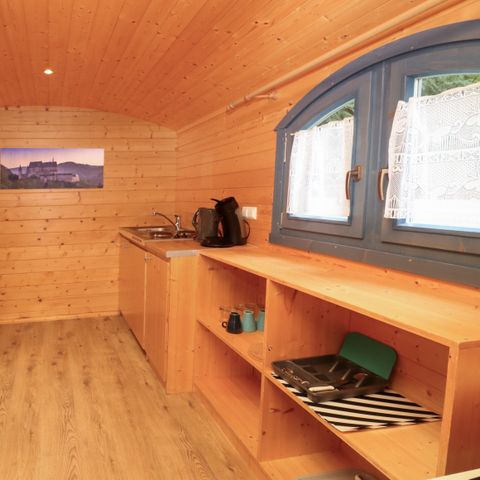 Accommodation 4 persons - Pipowagen