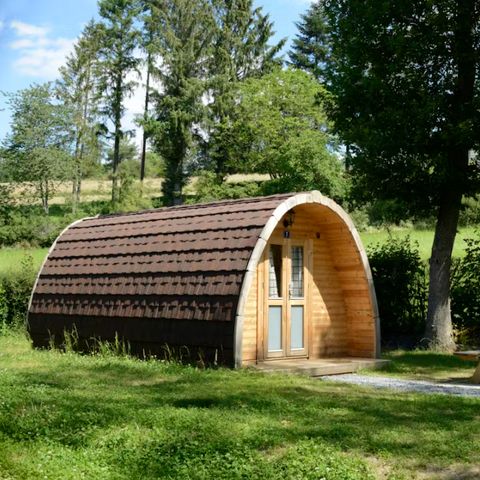 UNUSUAL ACCOMMODATION 3 people - Log cabin XL Pod