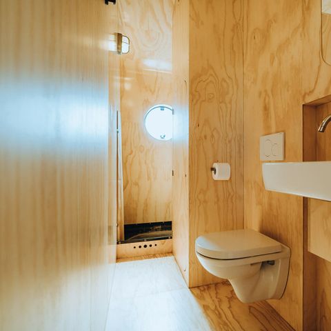 UNUSUAL ACCOMMODATION 5 people - Oep C10