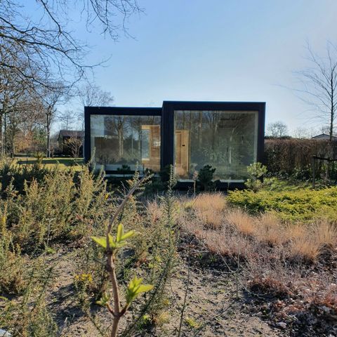 UNUSUAL ACCOMMODATION 6 people - Ark Shelter C1