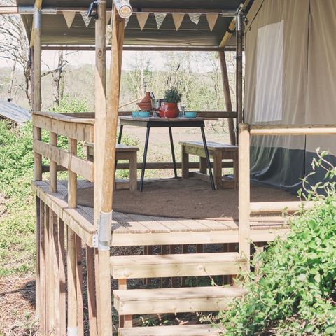 Canvas and wooden tent 4 persons